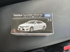 トミカプレミアム　トヨタマークX覆面パトロールカーのサムネイル