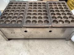 大型業務用ステンレスたこ焼き器 84穴のサムネイル