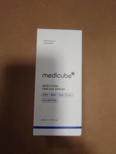 medicube メディキューブ　毛穴ゼロ　セラム 30mlのサムネイル