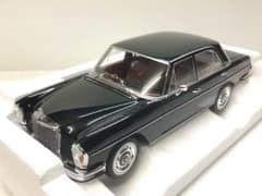 ノレブ 1/18 ◯ メルセデス・ベンツ 280SE グリーンメタリック - メルカリ