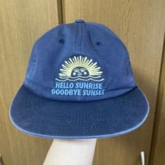 HELLO SUNRISE キャップ ネイビーのサムネイル