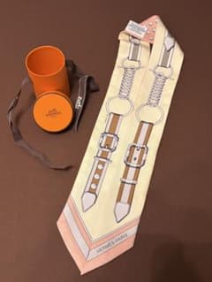 HERMES エルメス ツイリーGrand Tralala 【グラントゥラララ】 - メルカリ