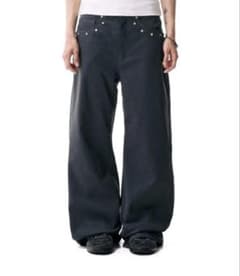 aakam Multi Studded Cotton Pants (gray）