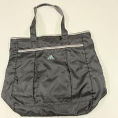 美品 adidas アディダス トートバッグ グレー ブラック 軽量 大容量のサムネイル
