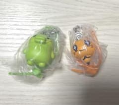 たまごっち　カラフルマルチチャーム　めめっち　くちぱっち　ガチャガチャ　①のサムネイル