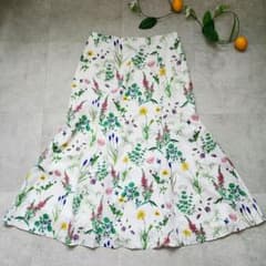新品✨UNTITLEDアンタイトル洗えるボタニカルプリントマーメイド