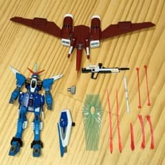 HG インフィニットジャスティスガンダム 塗装完成品 ジャンクのサムネイル