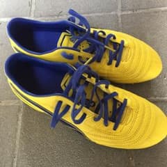サッカースパイクのサムネイル