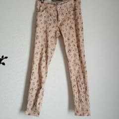 美品☆ハートマーケット　花柄パンツのサムネイル