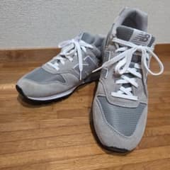 New Balance 996 グレー スニーカーのサムネイル