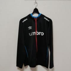 umbro アンブロ ジップアップ パーカー ジャージ 黒のサムネイル