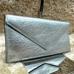 【美品】バレンシアガ 長財布 ペーパー フラップウォレット シルバー 美品】バレンシアガ 長財布 ペーパー フラップウォレット シルバー