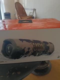 JBL CHARGE 5のサムネイル