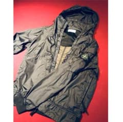 <<最終値下げ>>正規品 STONE ISLAND 2WAYジャケットのサムネイル