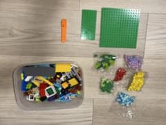 レゴブロックセットとベースプレートのサムネイル