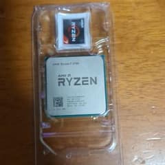 AMD Ryzen 7 2700 CPU 本体のサムネイル