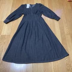 【新品】elencare due デニムロングワンピースのサムネイル