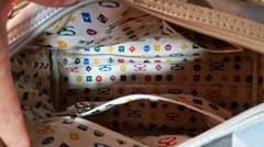 バックのサムネイル
