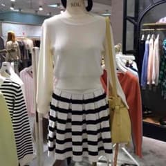 snidel♡超美品‼︎ウエストゴム水色プリーツスカートのサムネイル