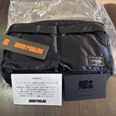 【新品タグ付き】ポーター　吉田カバン　タンカー　ミニショルダーバッグ　廃盤品のサムネイル