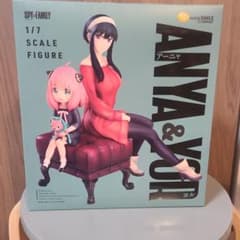 SPY×FAMILY アーニャ＆ヨル 1/7スケール フィギュア