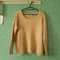 ♡3点で2222円♡UNRELISHケーブルベージュニットのサムネイル