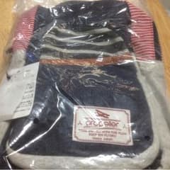 小さめのボディバッグのサムネイル
