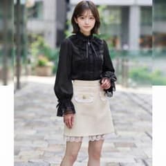 evelyn 台形ミニスカート 白 レース装飾のサムネイル