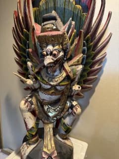 高さ約80cm バリ島 木彫 ガルーダ像 神像 魔除け 高さ約80cm バリ島 木彫 ガルーダ像 神像 魔除け - メルカリ