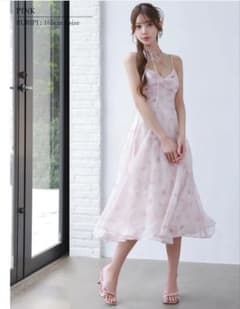 ピンク 花柄 ミモレ丈 ドレスのサムネイル
