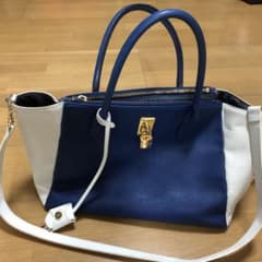 ハンドバッグのサムネイル
