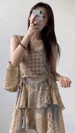 eihey チェックミニワンピース　韓国　ファッションのサムネイル