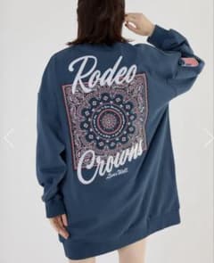 『新品 タグ付き』Rodeo Crowns バンダナパッチスウェットワンピースのサムネイル