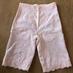 シャンデール圧迫感少なく綺麗に補正のサムネイル
