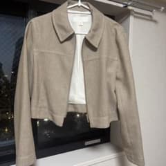 ZARA ジップアップジャケット ベージュのサムネイル