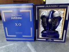 ジャノー XO イーグル 青陶器ボトル 700ml 40% JANNEAU - メルカリ