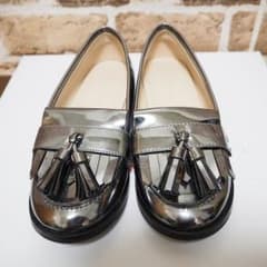 ZARA タッセルローファーのサムネイル