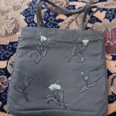 プラダ刺繍バック - メルカリ