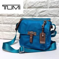 【美品】TUMI ロゴプレート レザータグ ショルダーバッグ ターコイズブルー 美品】TUMI ロゴプレート レザータグ ショルダーバッグ ターコイズ