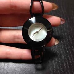 GUCCI♡腕時計 ブラックのサムネイル