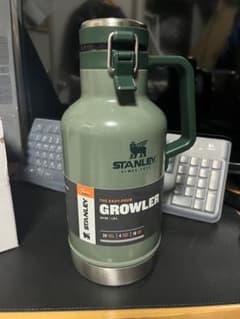 STANLEY スタンレー クラシック真空グロウラー1.9Lのサムネイル
