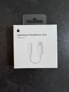 Apple純正Lightning to 3.5mm ヘッドフォンジャックアダプタのサムネイル