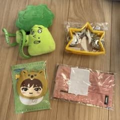FANTASTICS グッズまとめ売りのサムネイル