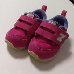 ニューバランス♕12.5cmのサムネイル