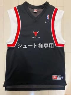 NIKE シカゴ・ブルズ  オーセンティック　シューティングジャージのサムネイル