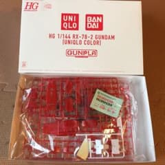 再値下げ！ガンダムUNIQLOコラボ限定！！日本製のサムネイル