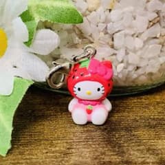 レア】ハローキティ 栃木限定（いちご）ご当地 根付け ファスナー