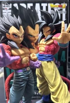 ドラゴンボール フィギュア ベジータ(箱有) 孫悟空(箱無) 超サイヤ人4 ドラゴンボール フィギュア ベジータ(箱有) 孫悟空(箱無) 超サイヤ人4