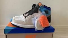 NIKE AIR JORDAN 1 HIGH OG "PROTOTYPE"のサムネイル