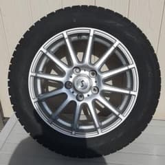 ピレリー　205/55 R16 スタッドレス+アルミホイール　4本セットのサムネイル